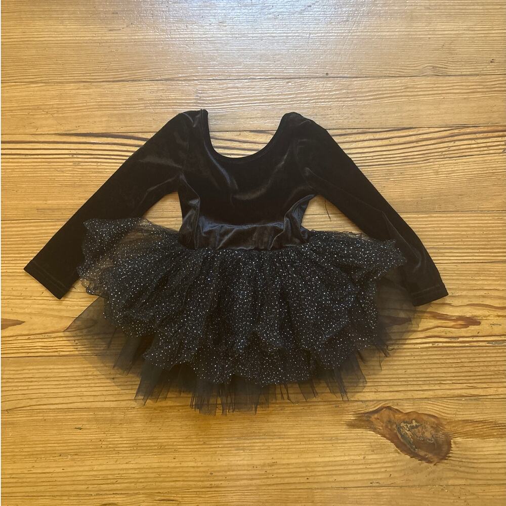 Ollie Jay black velvet long sleeve tutu dance one piece SIZE 2‎
